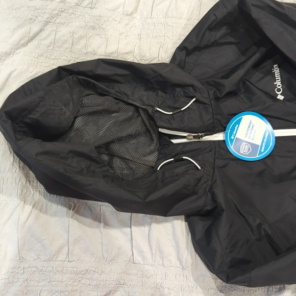 Columbia Rain Jacket - Picture 1 of 4